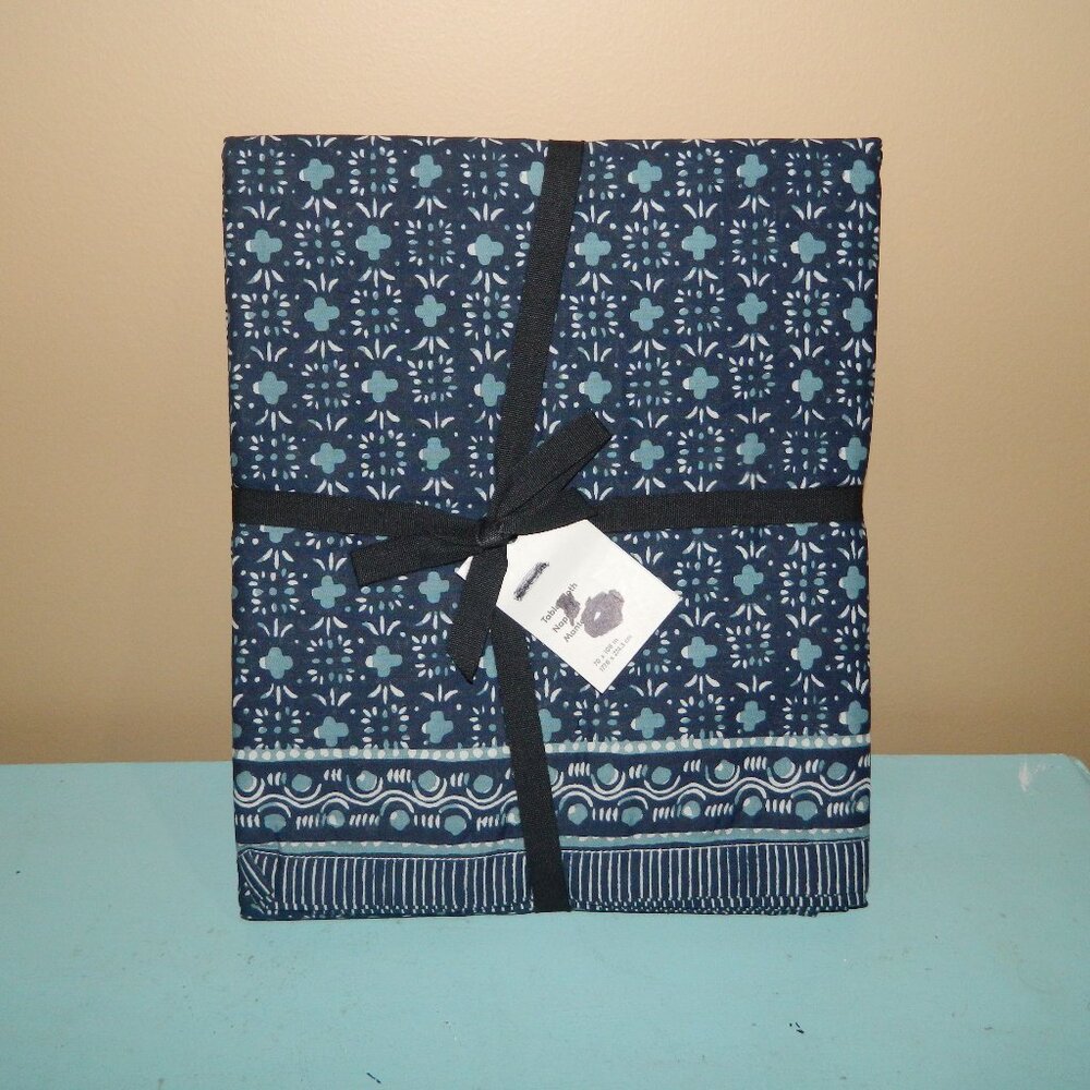 West Elm Jude Block Print Tablecloth Blue 70" x 108" (VV-30)